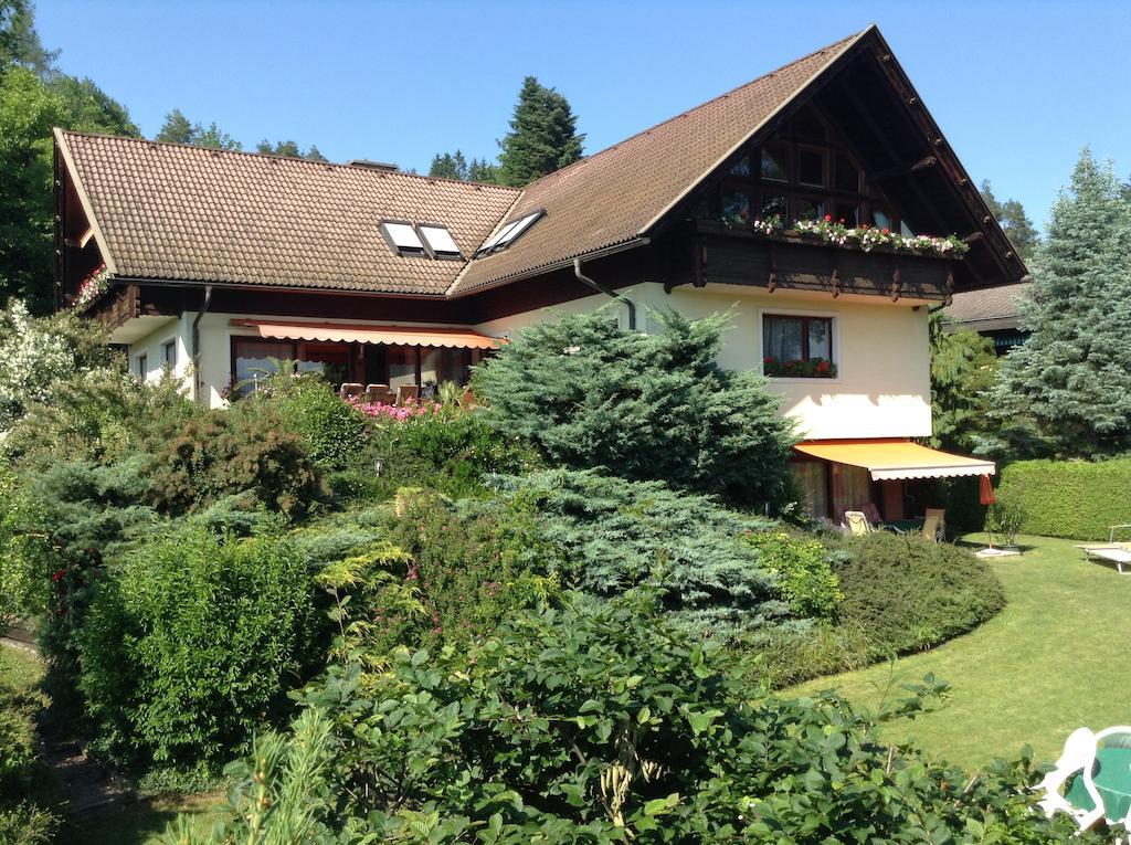 Ferienwohnungen Salmen Pörtschach am Wörthersee Exterior foto